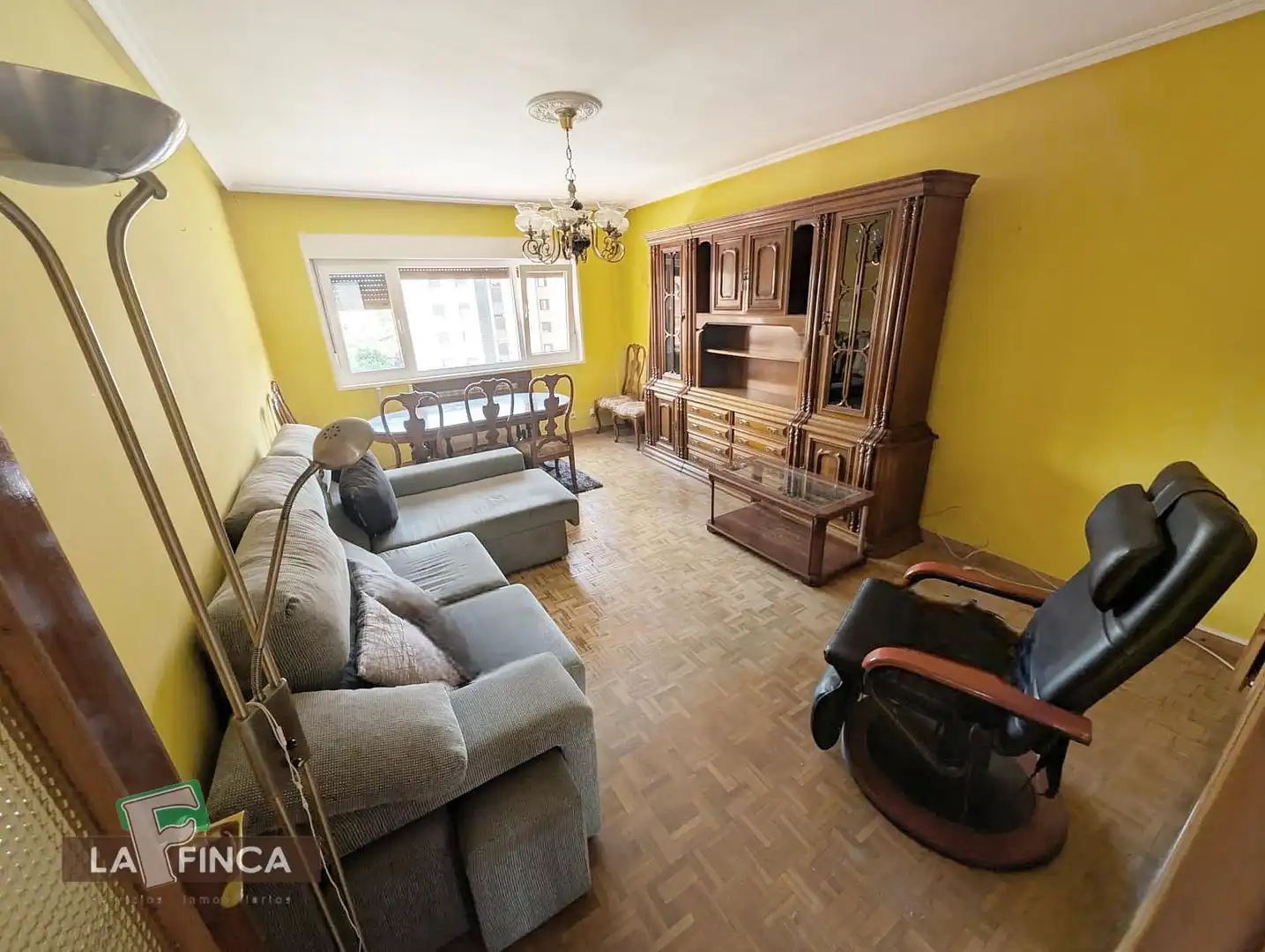 Piso en venta en LLANO PONTE, Milán - Pumarín