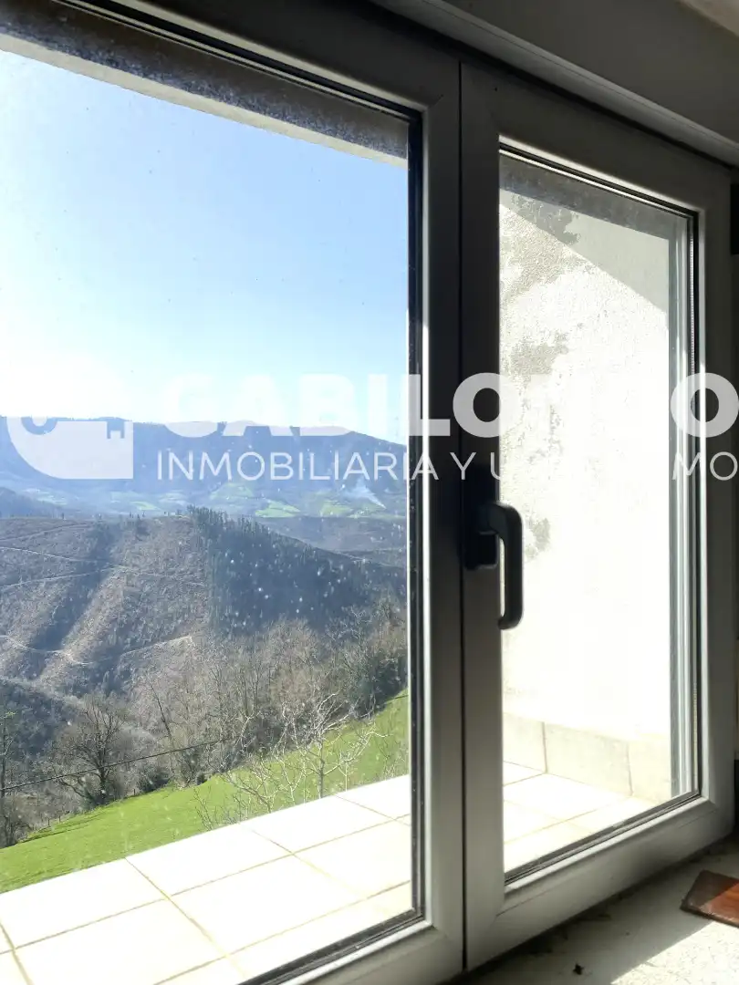 Casa adosada en venta en Elgoibar con Jardín privado, Trastero y Horno
