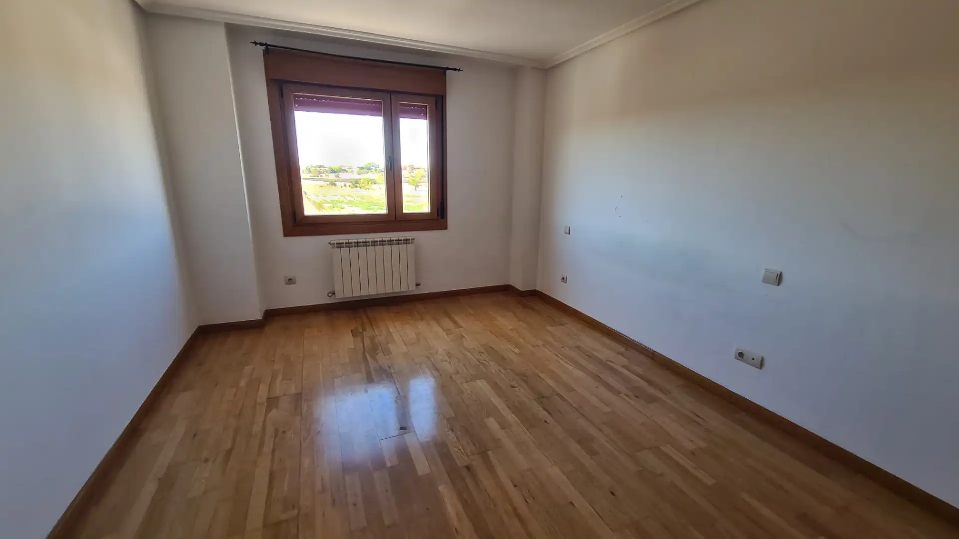 Appartamento con terrazza in vendita a Calle de Cabañales 55, imagen 11