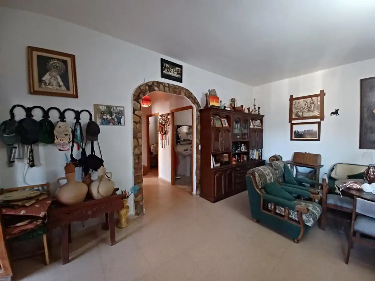 Casa rústica amb jardí en venda a La Roda, imagen 4