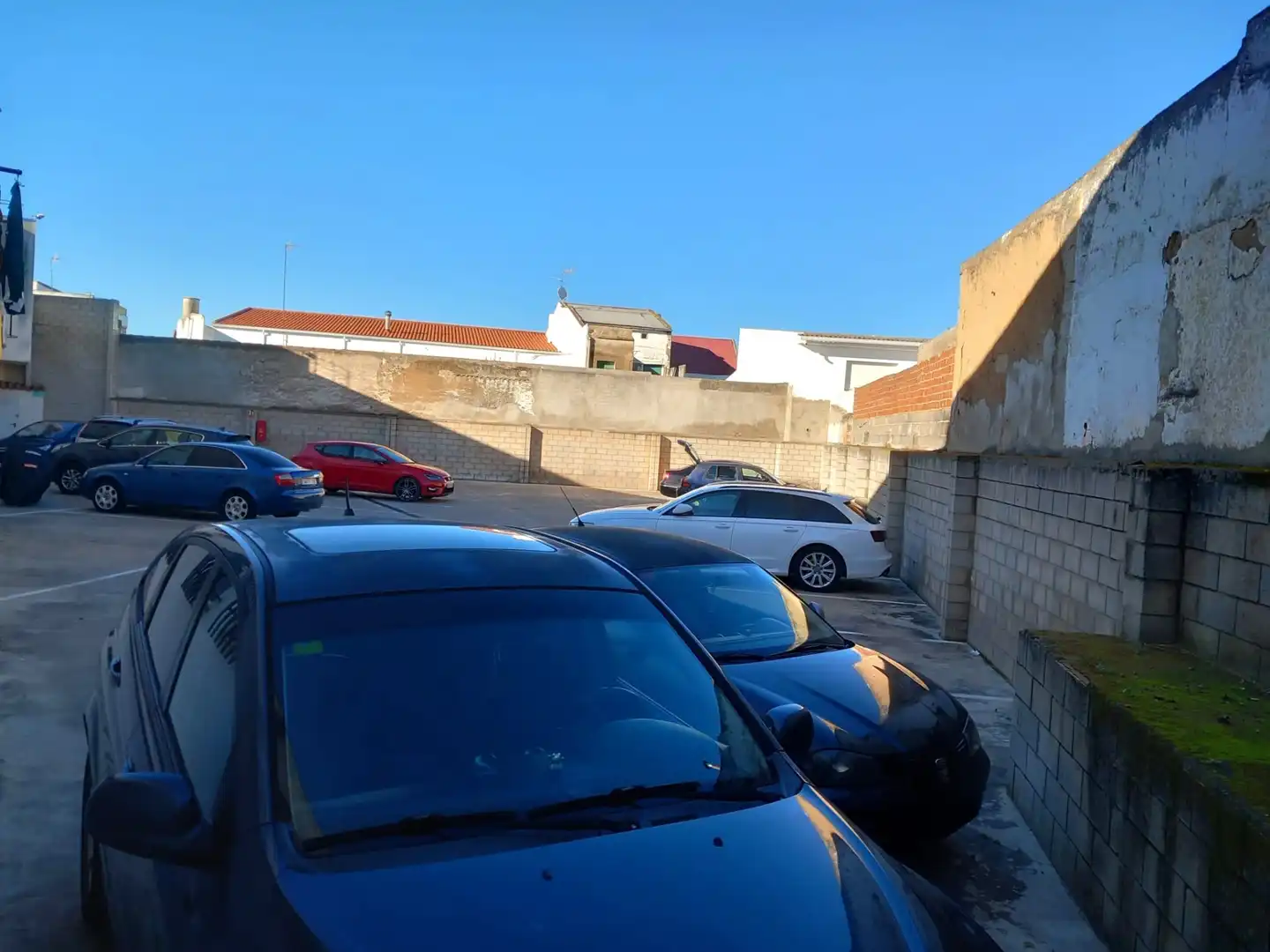 Aparcament de Pis en venda en Talavera la Real amb Moblat, Forn i Rentadora