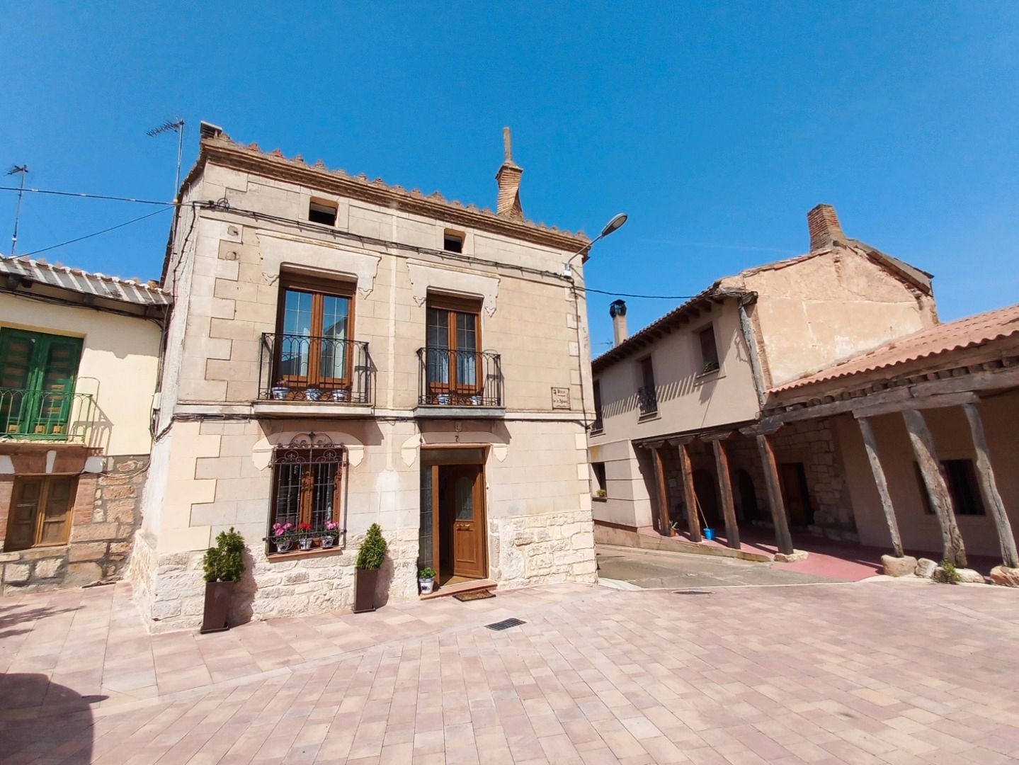 Exterior view of Single-family semi-detached for sale in Presencio  with Private garden