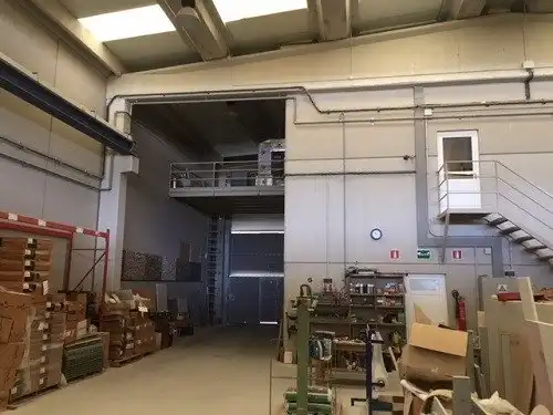 Nave industrial en venta en Avenida Los  Castaños, imagen 6