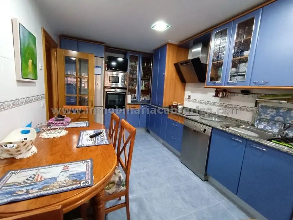 Detached homes for sale in N/A, Portillejo - Valdegastea