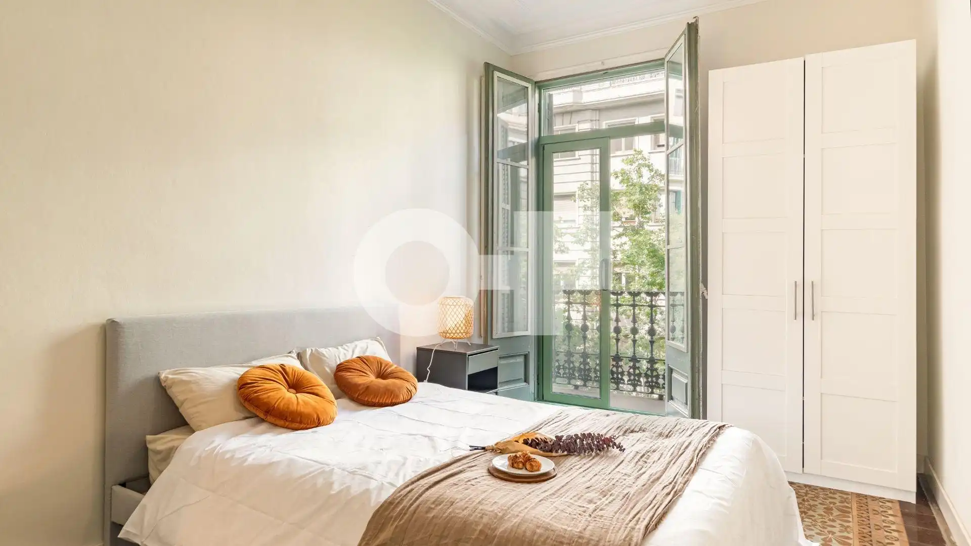 Piso con terraza en venta en Carrer Carrer Villarroel, imagen 28