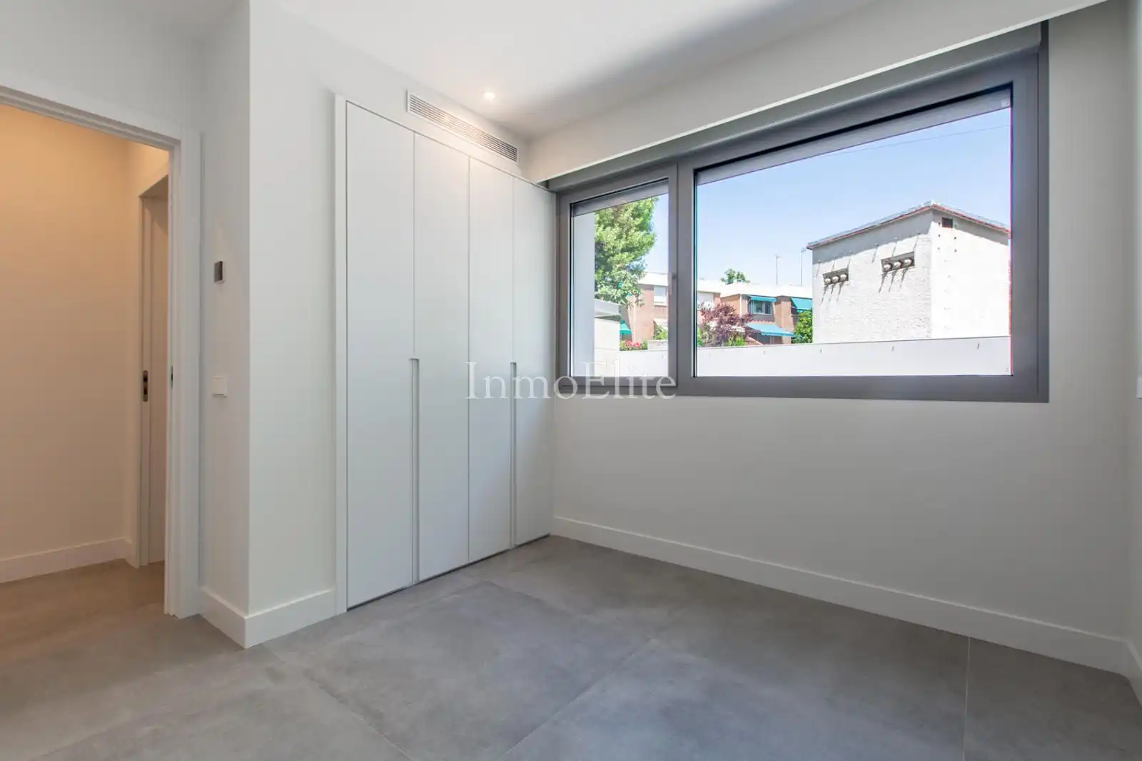 Casa bifamiliare con piscina in vendita a Avenida Europa, imagen 15