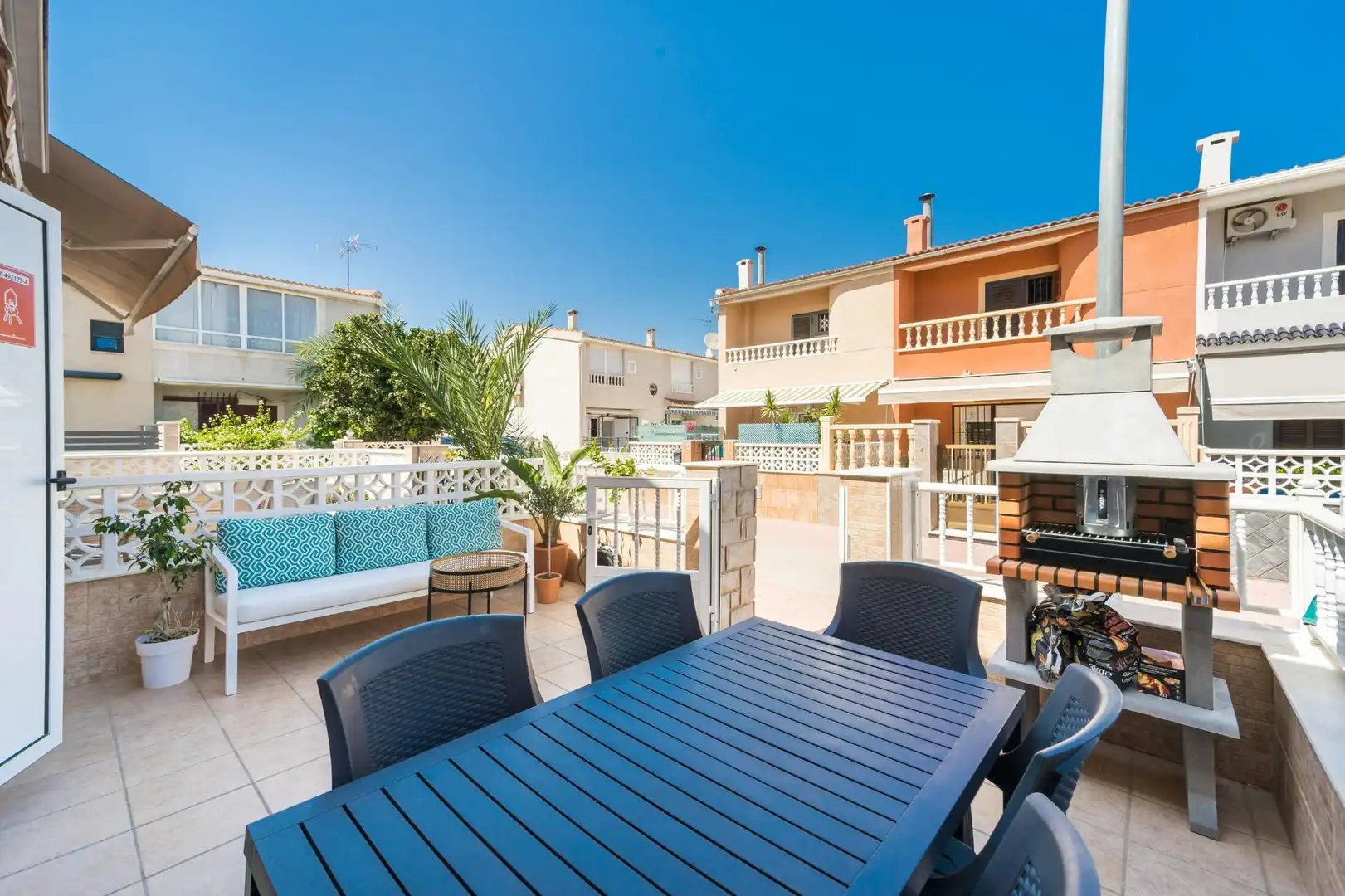Reihenhaus mit Terrasse zum Verkauf in Calle Bulnes 3, imagen 6