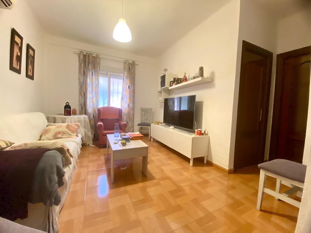 Living room of Flat for sale in Málaga Capital  with Air Conditioner, Heating and Furnished