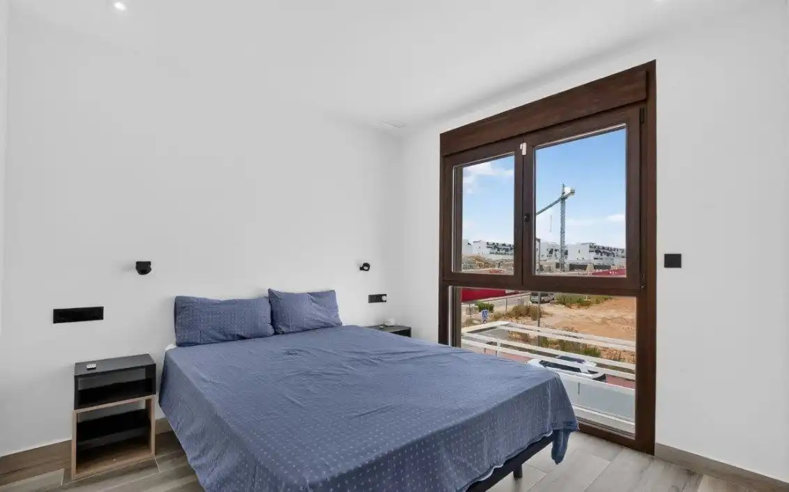 Chalet con piscina en venta en Los Balcones - Los Altos, imagen 15