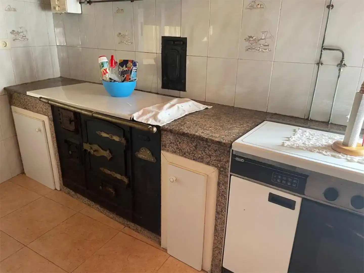 Küche von Wohnung zum Verkauf in A Teixeira 