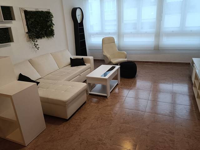 Piso en Venta en Aguadulce Sur
