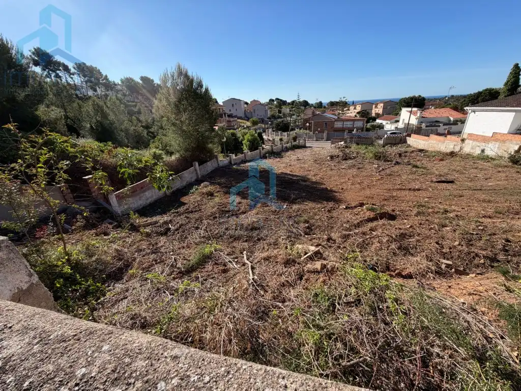 Residential land for sale in Calle Llimoners Dels, imagen 3