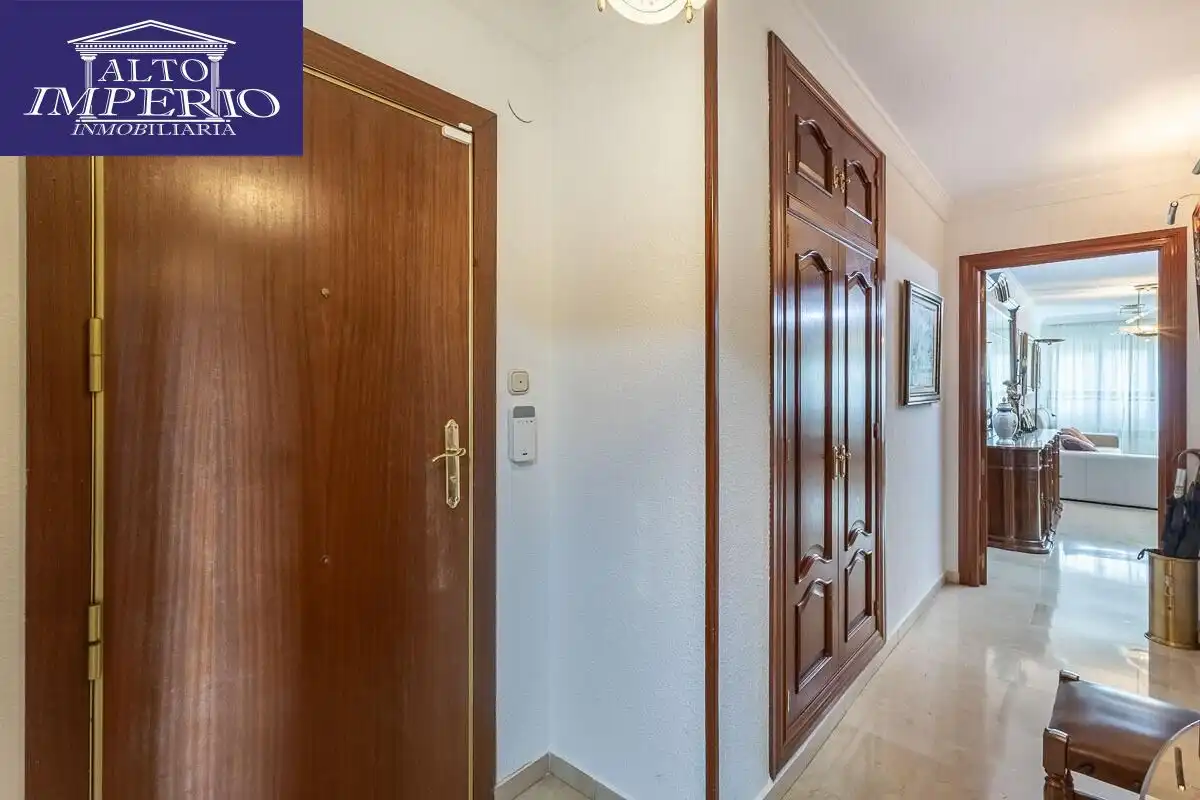 Piso con ascensor en venta en Calle ARQUITECTO JIMENEZ LACAL, imagen 27