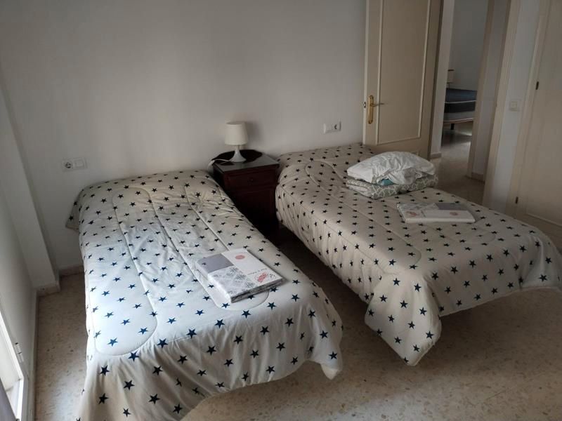 Habitación de Piso en venta en Sanlúcar de Barrameda con Trastero y Amueblado