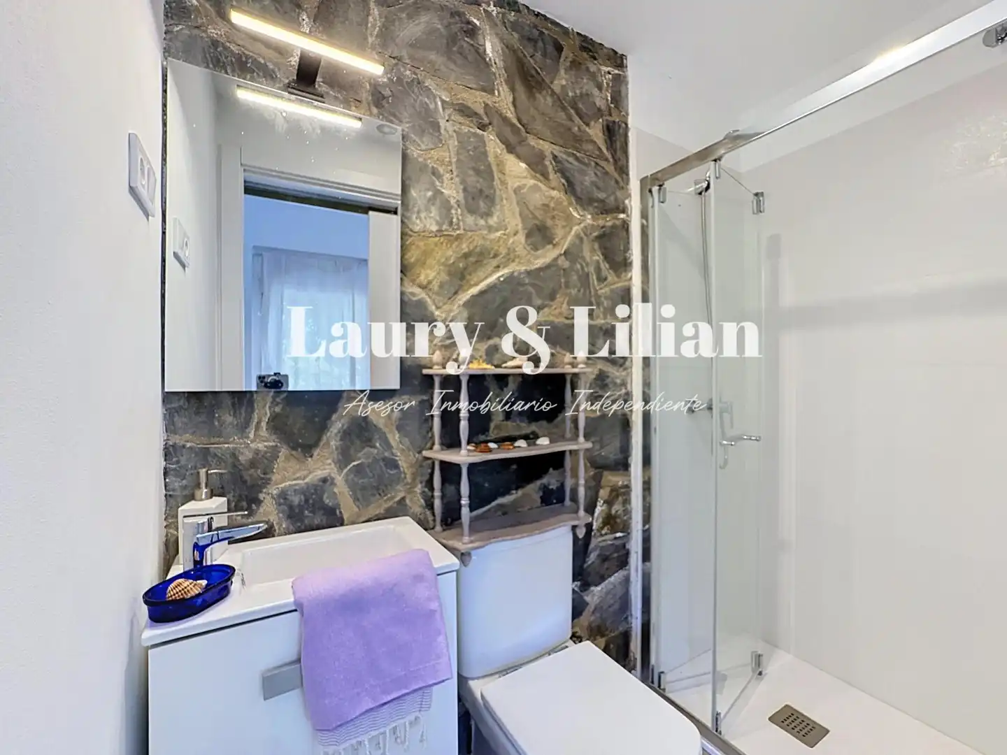 Bany de Apartament en venda en Llançà amb Aire condicionat, Calefacció i Terrassa