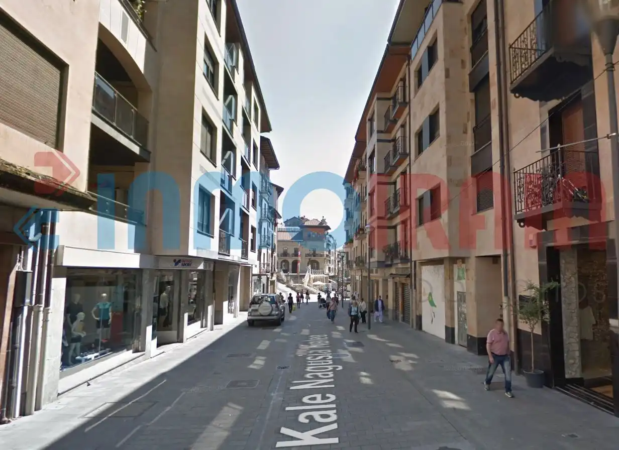 Locale commerciale in vendita a Kale Nagusia, imagen 4