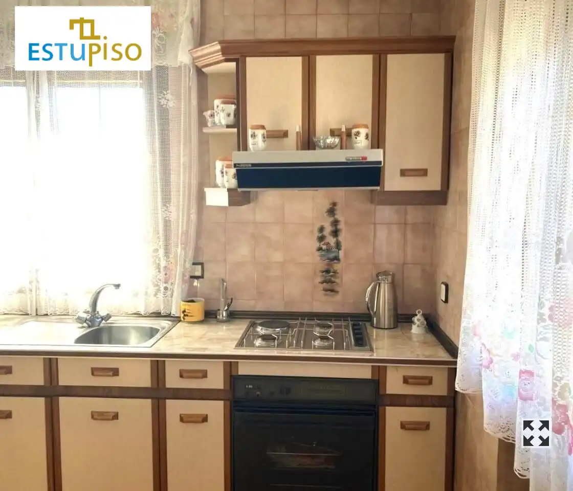 Cocina de Residencial en venta en Mansilla Mayor
