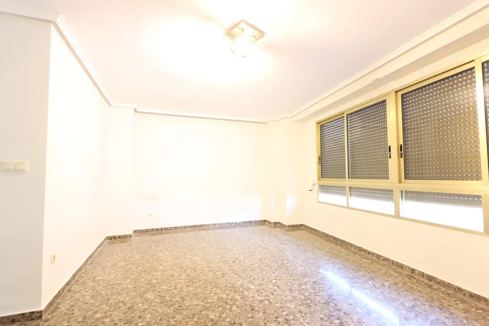Flat for rent in Benaguasil  with Balcony