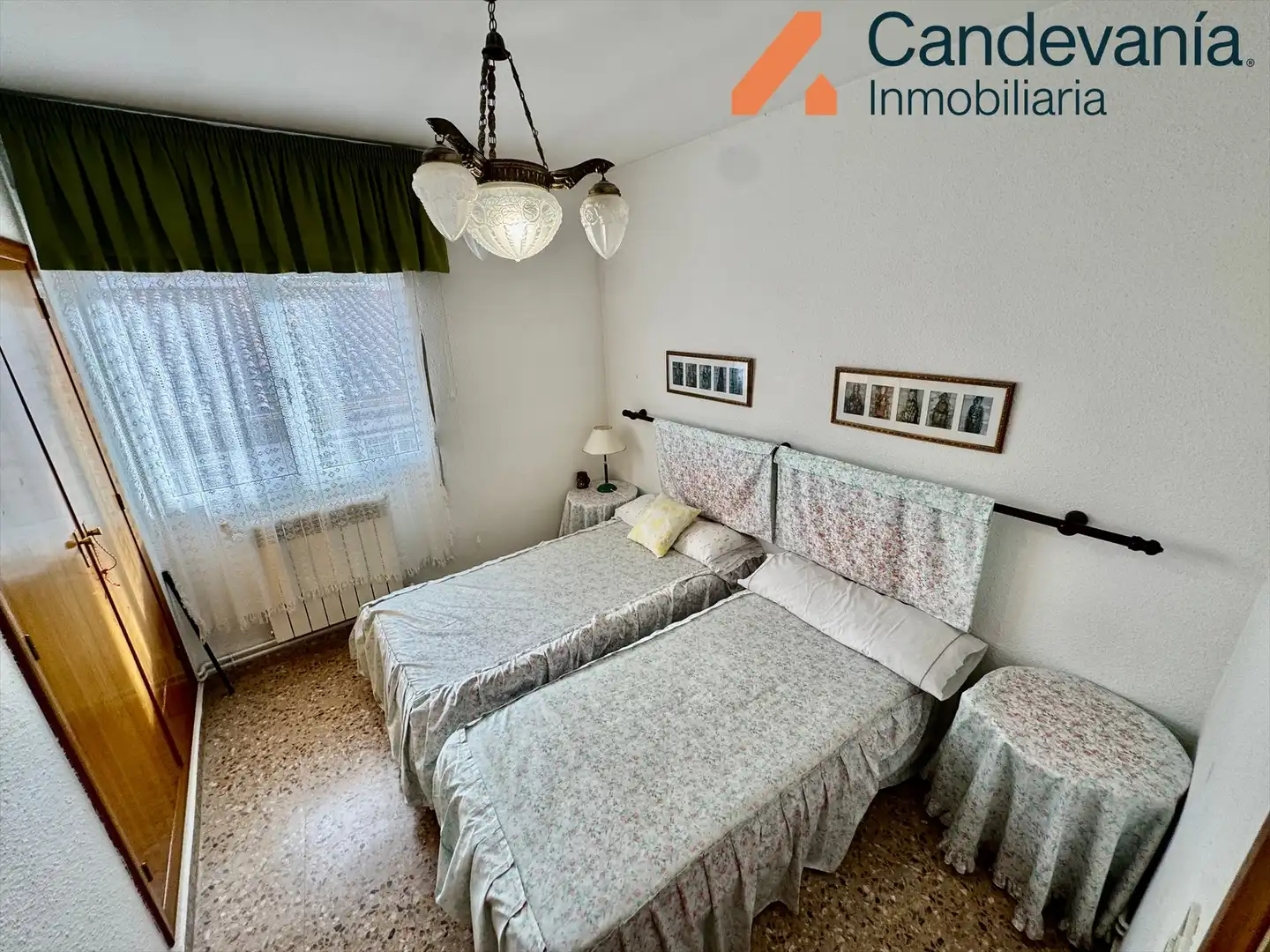 Habitación de Piso en venta en San Mateo de Gállego con Aire acondicionado, Calefacción y Balcón