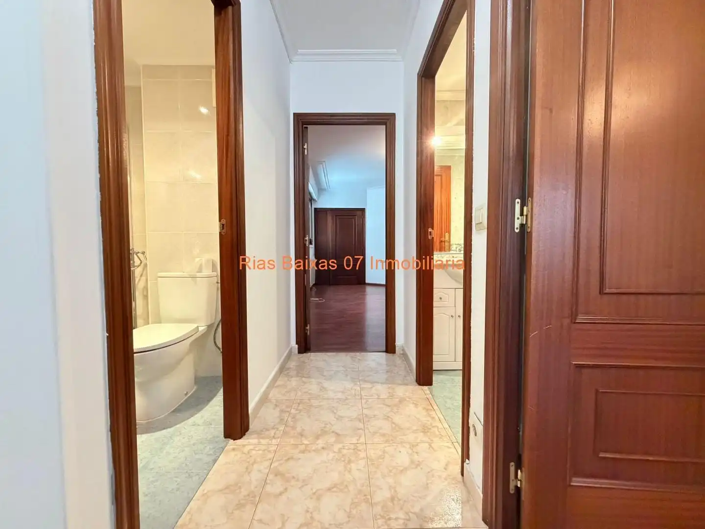 Piso en venta en Travesía de Vigo - San Xoán