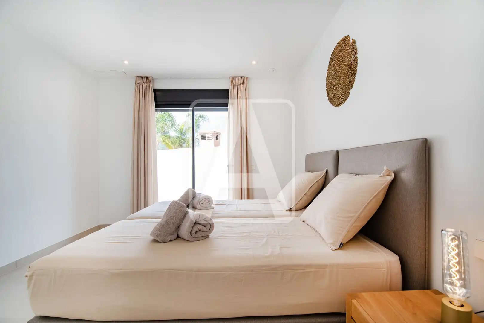 Chalet con piscina en venta en Marisol Park - Ortembach - Los Almendros, imagen 32