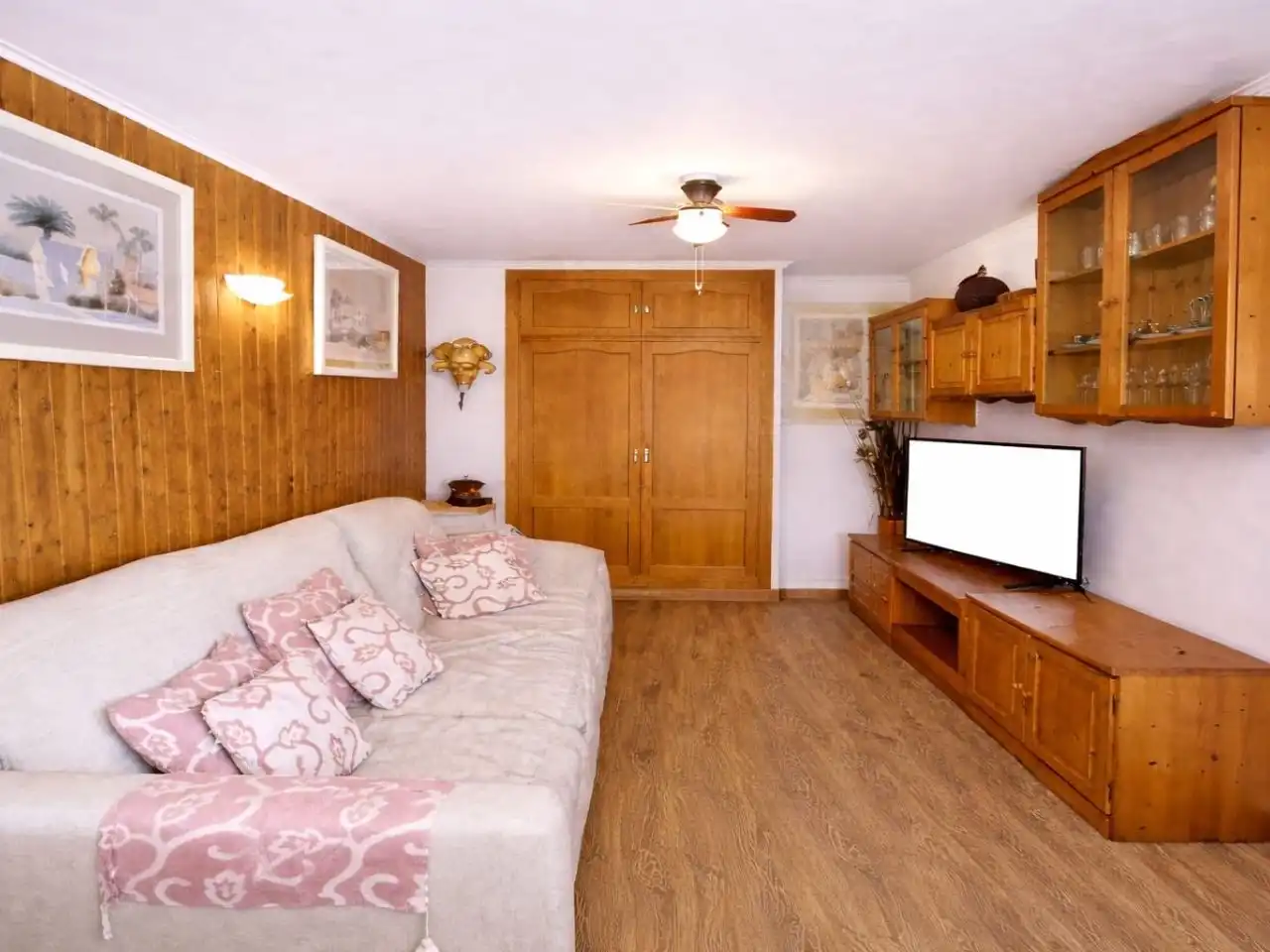 Semi-detached house with pool for sale in Carrer del Turc 17, imagen 9