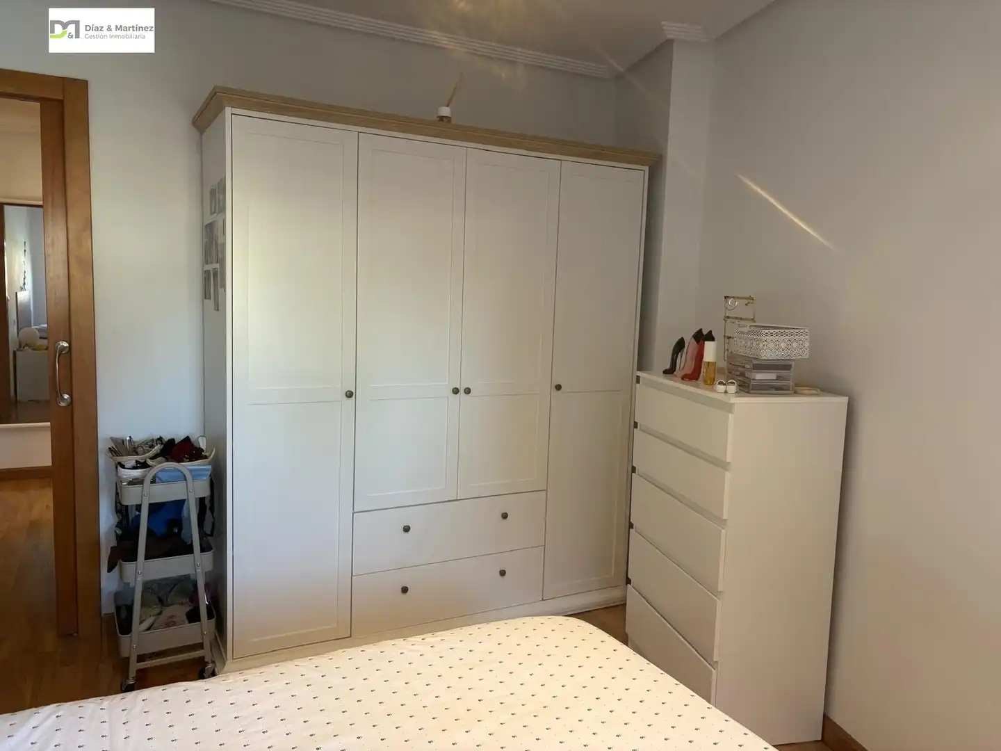 Habitación de Apartamento de alquiler en San Andrés del Rabanedo con Calefacción, Parquet y Trastero