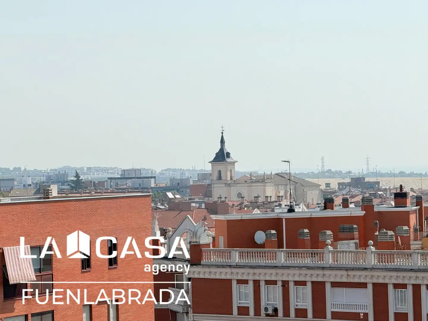 Vista exterior de Piso en venta en Fuenlabrada con Calefacción y Terraza