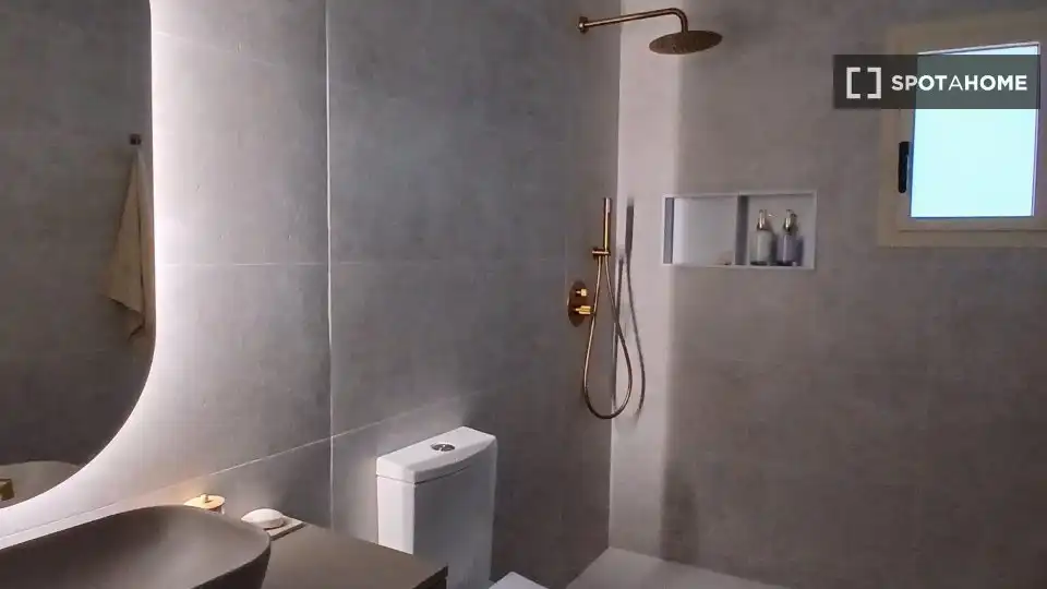 Flat with terrace to rent in Montroi / Montroy, imagen 17
