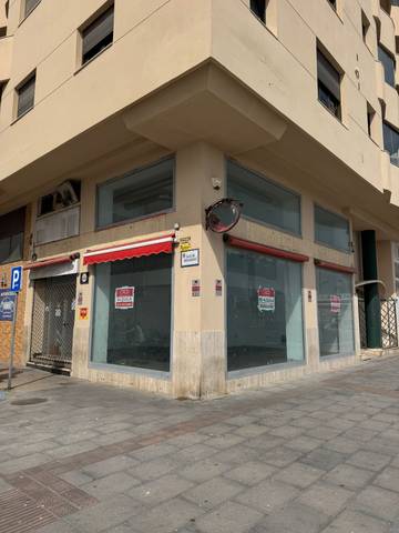 Local comercial en Alquiler en Calle Bustamante, 19 en Hipódromo