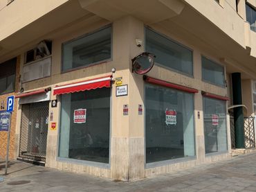 Business premises to rent in Calle Bustamante 19