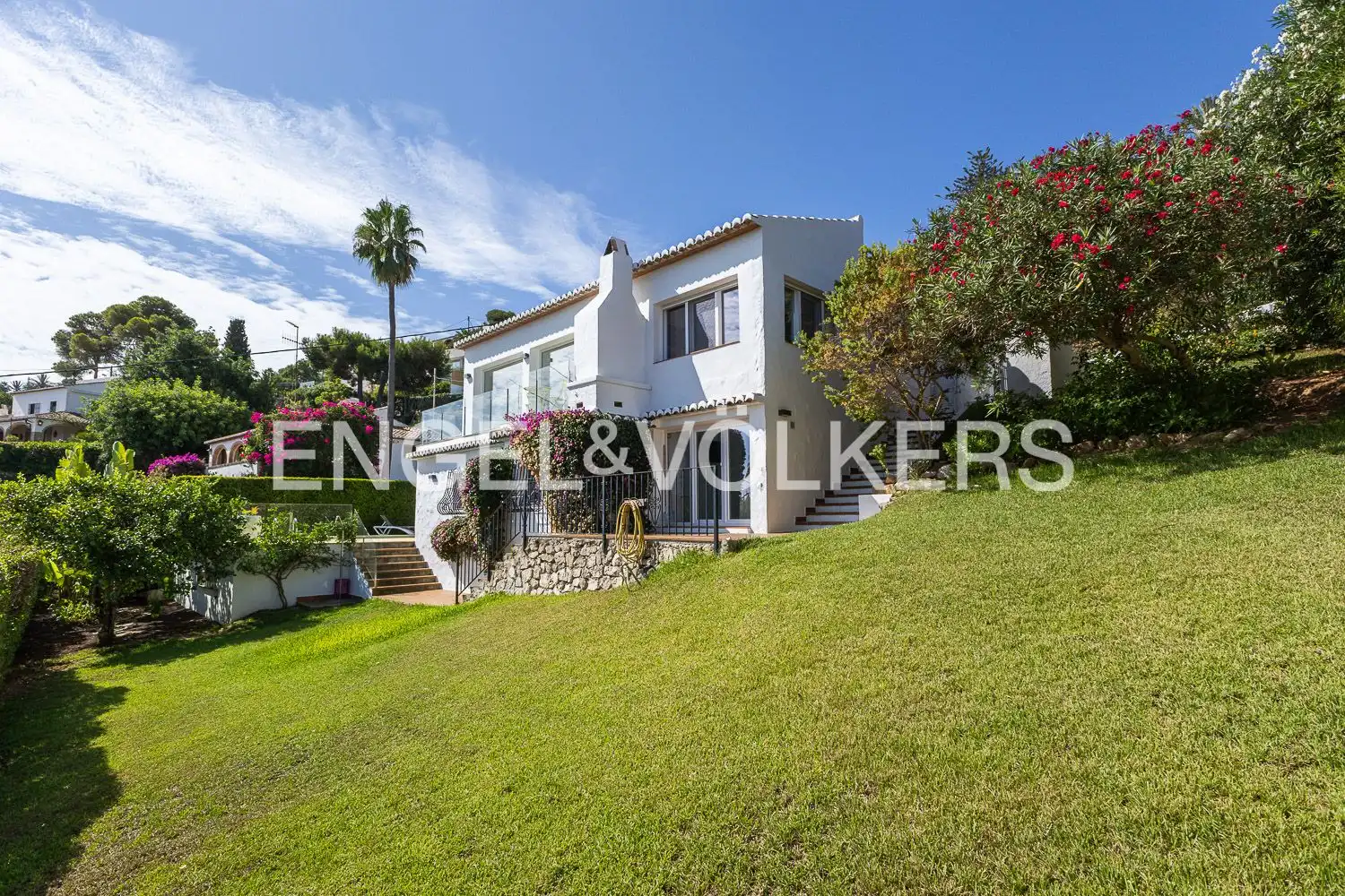 Vista exterior de Casa o xalet en venda en Jávea / Xàbia amb Aire condicionat, Calefacció i Jardí privat