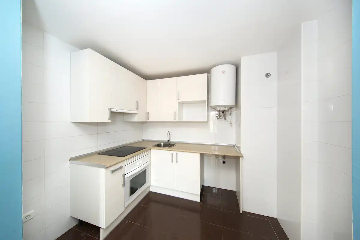 Kitchen of Flat for sale in Zaragoza  with Storage room