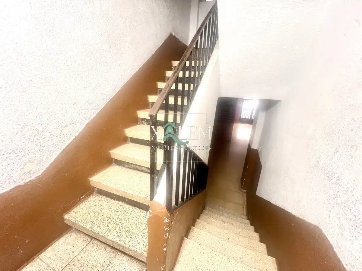 Wohnung zum Verkauf in Castellón de la Plana / Castelló de la Plana mit Terrasse und Balkon