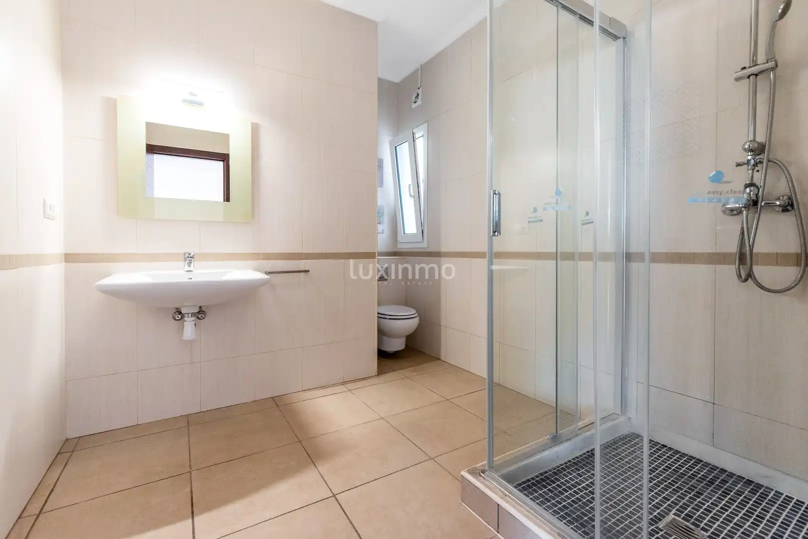 Bathroom of Houses for sale in Dénia  with Air Conditioner, Heating and Terrace
