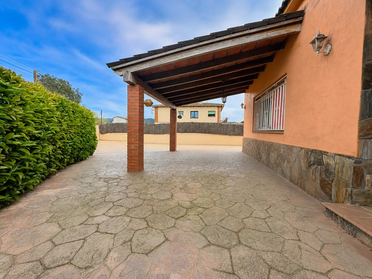 Villa mit Garten zum Verkauf in Llinars del Vallès, imagen 3