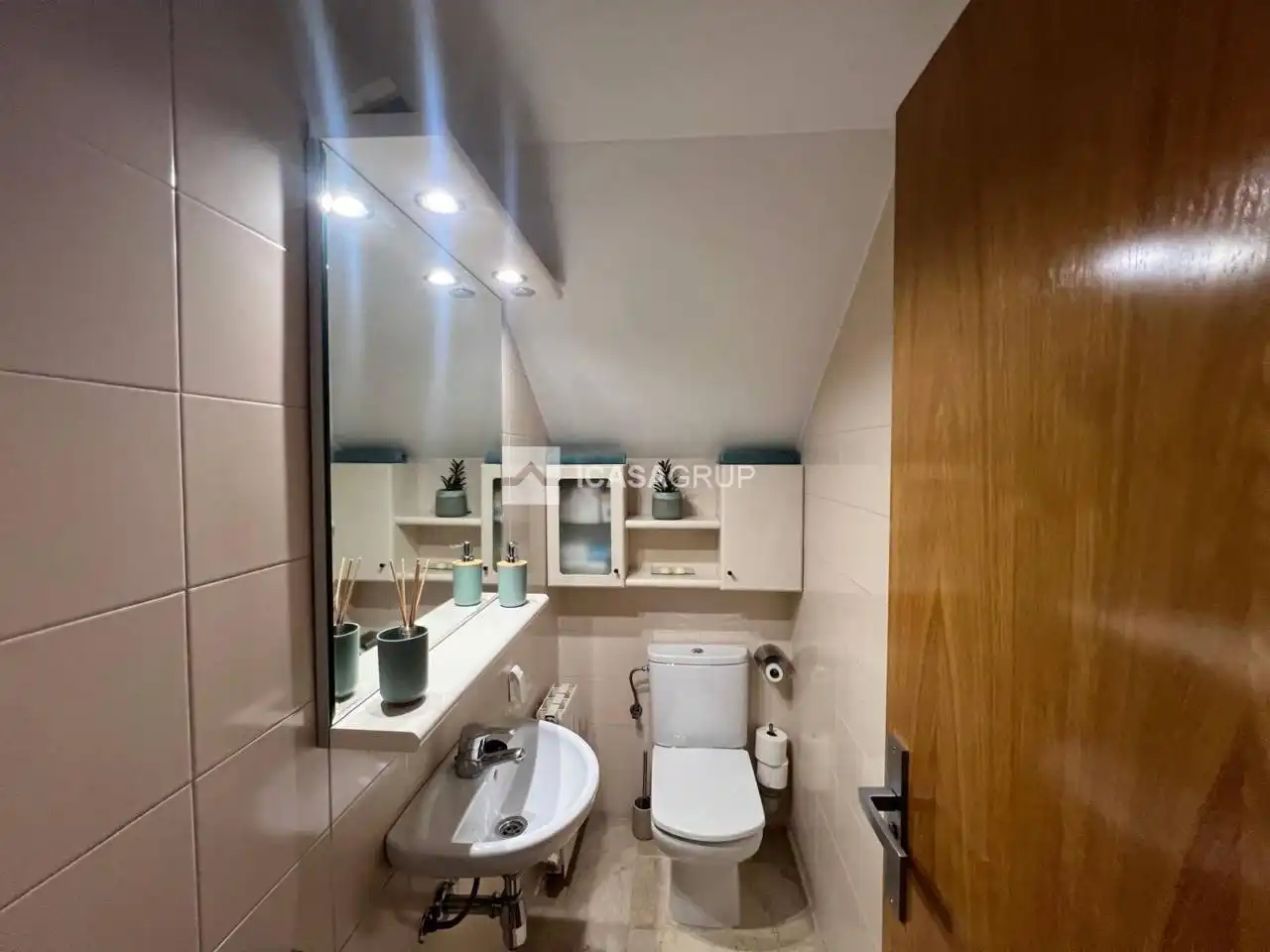 Bathroom of Detached homes for rent in Sant Cugat del Vallès  with Air Conditioner, Heating and Terrace
