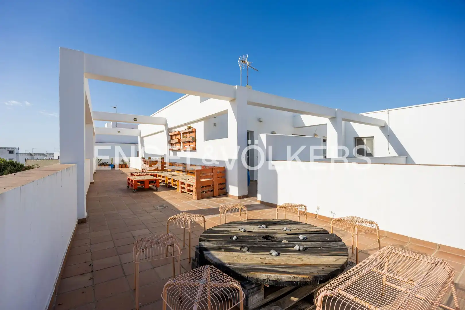 Terrace of Attic for sale in Conil de la Frontera  with Air Conditioner, Heating and Terrace