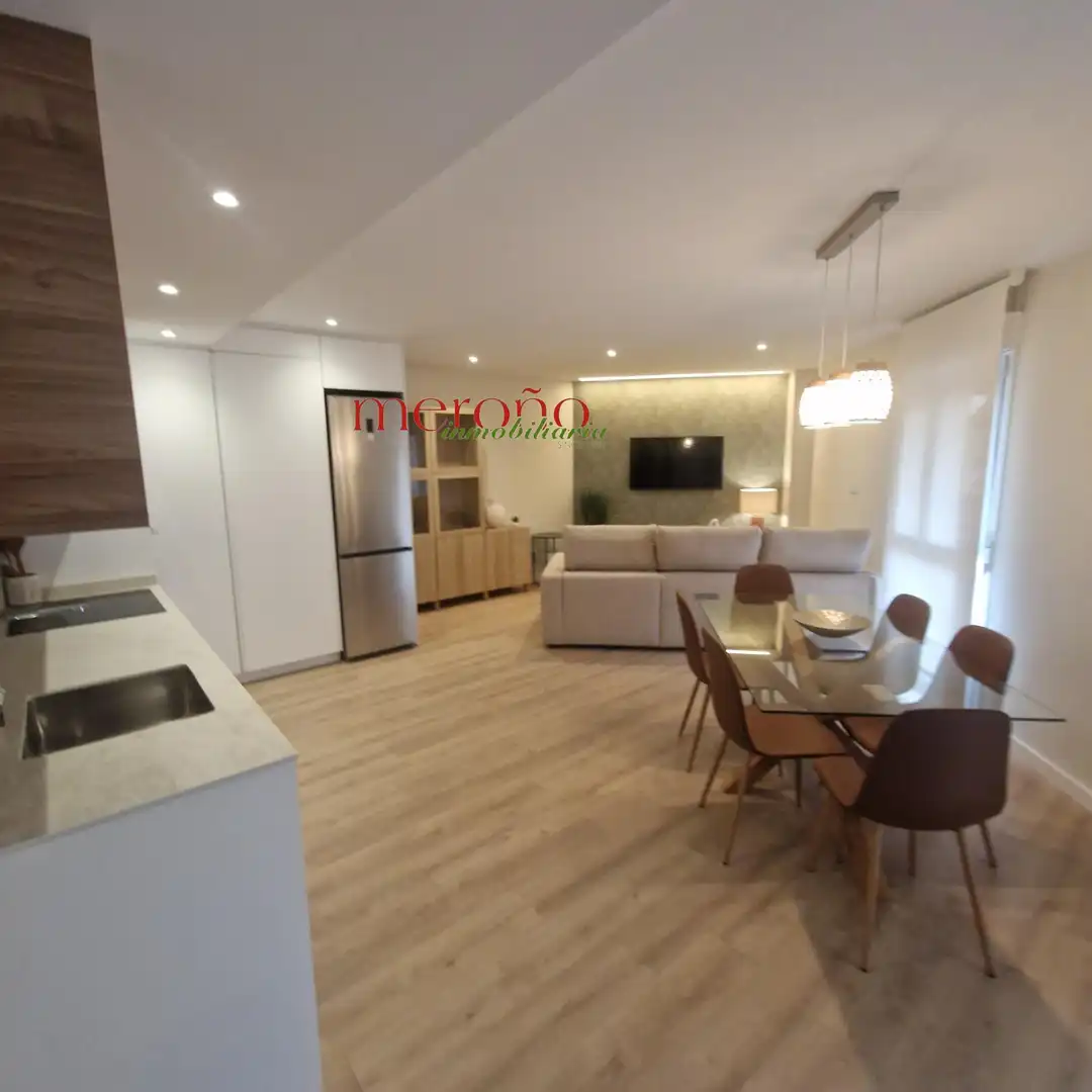 Sala de estar de Piso de alquiler en Elche / Elx con Aire acondicionado, Calefacción y Amueblado