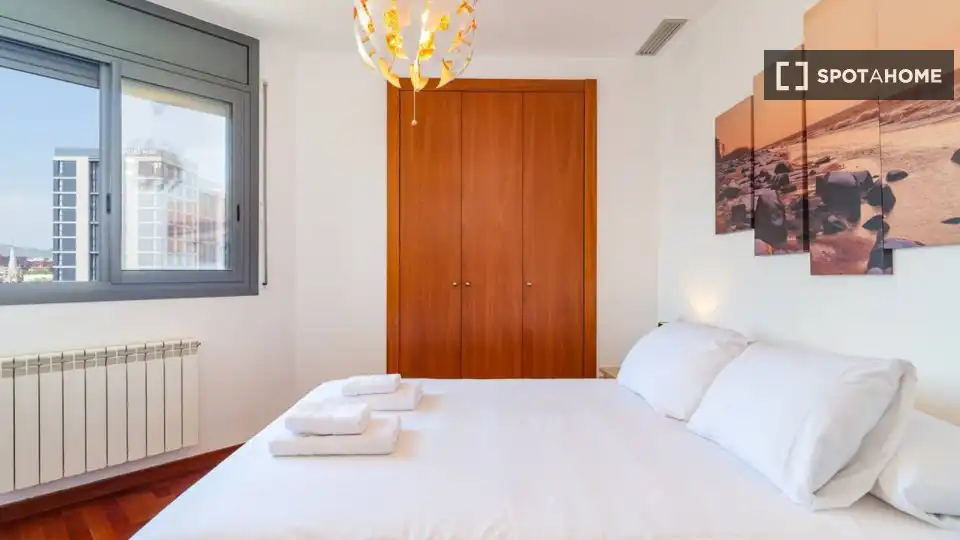 Habitación de Piso de alquiler en Barcelona con Aire acondicionado, Calefacción y Amueblado