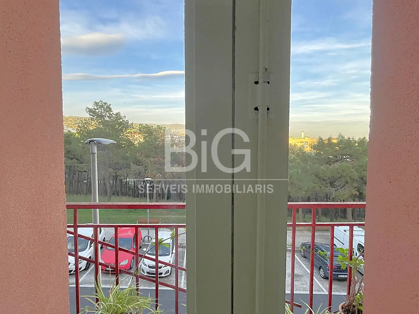 Vista exterior de Ático en venta en Mataró con Terraza, Trastero y Balcón