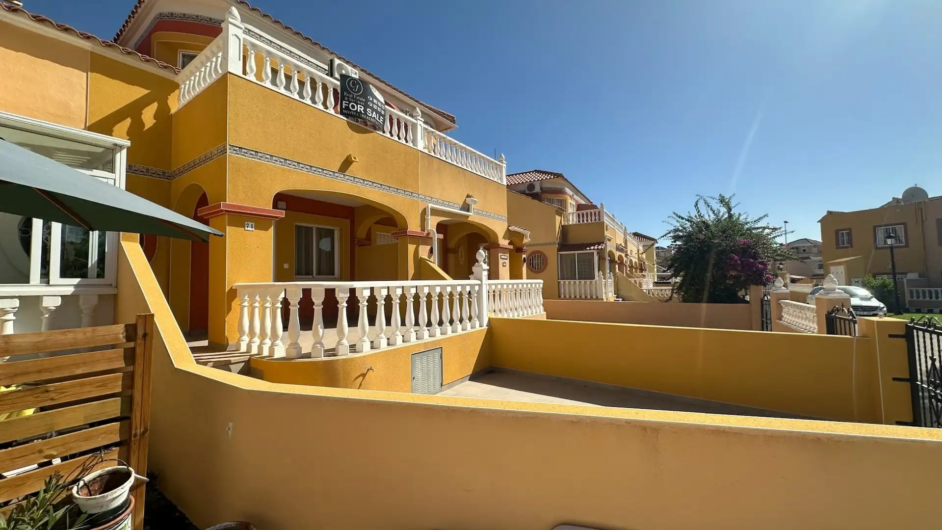 Vista exterior de Finca rústica en venta en Orihuela con Jardín privado, Terraza y Amueblado