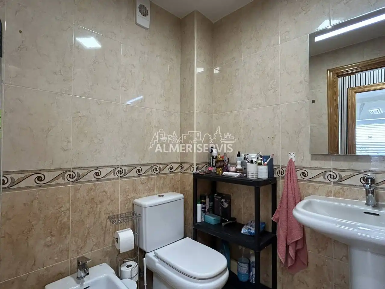 Baño de Piso en venta en Roquetas de Mar