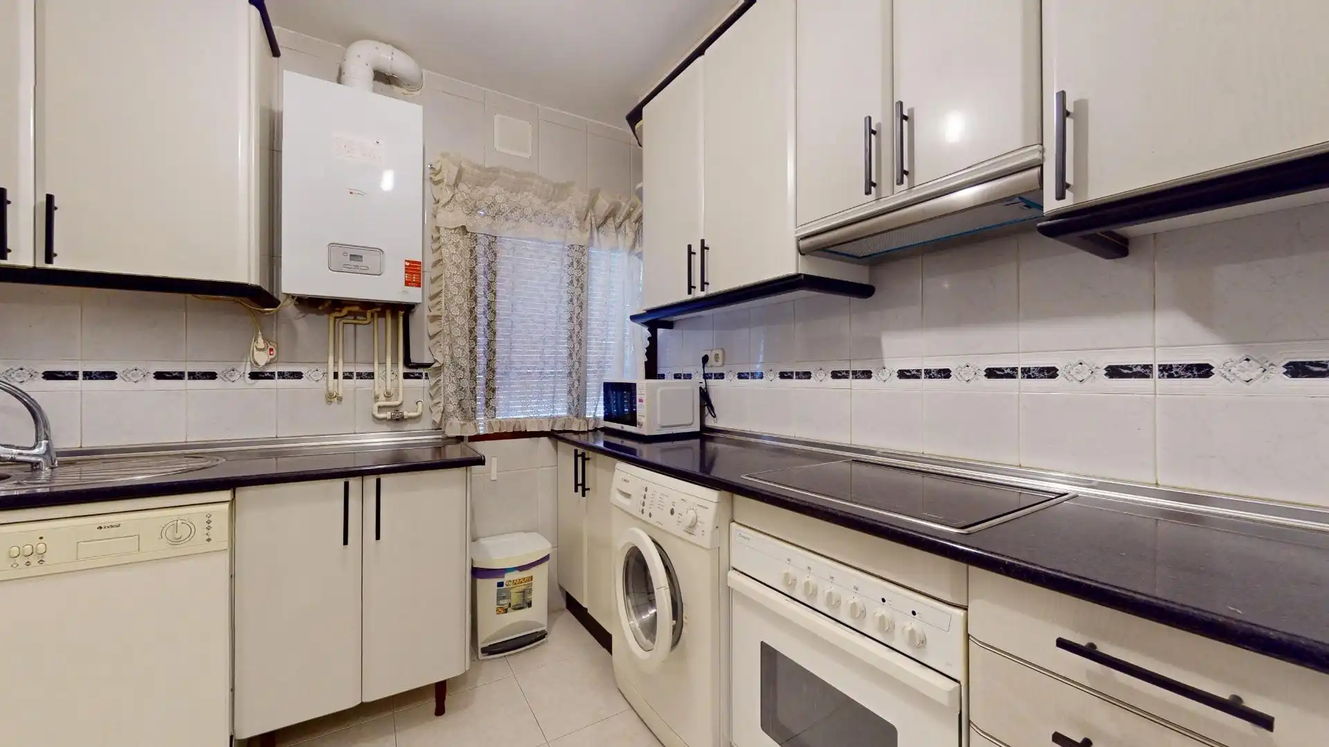Cocina de Piso en venta en Puente de Vallecas