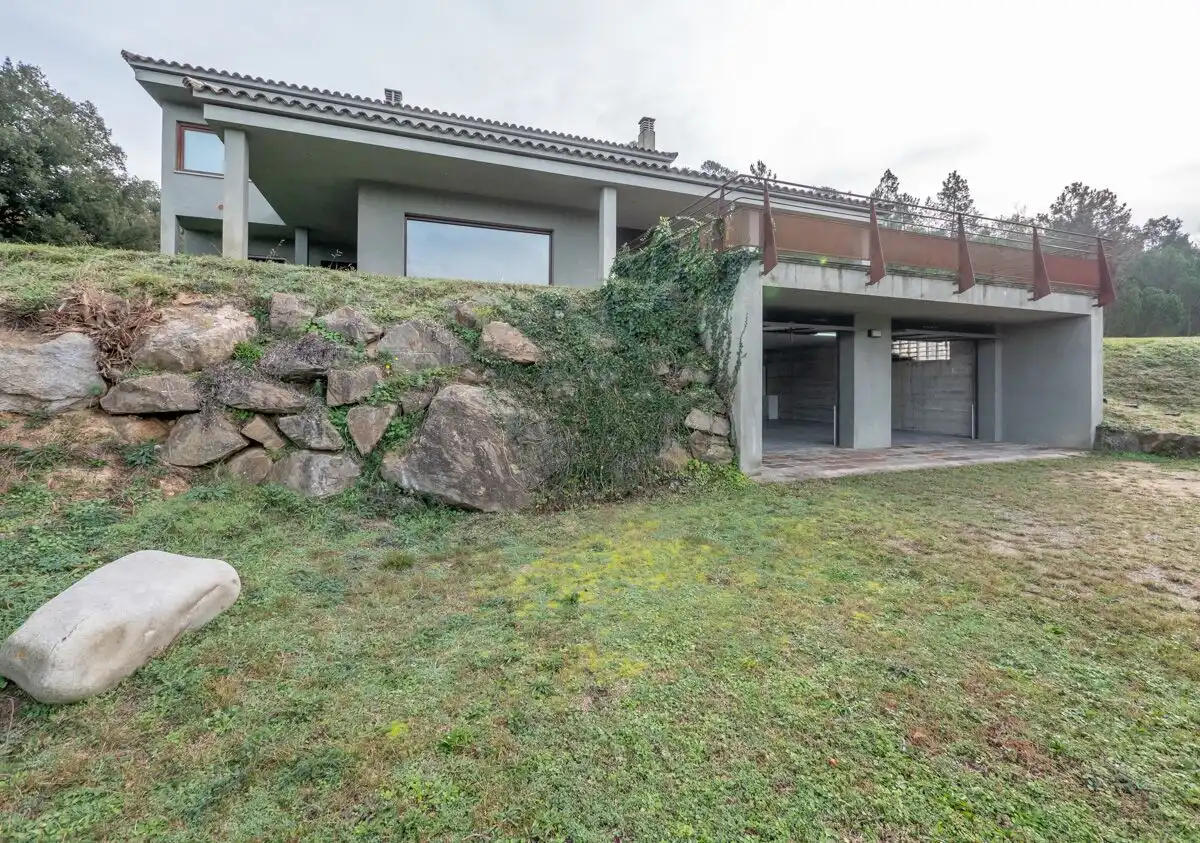 Exterior view of Houses for sale in Bescanó  with Terrace and Storage room