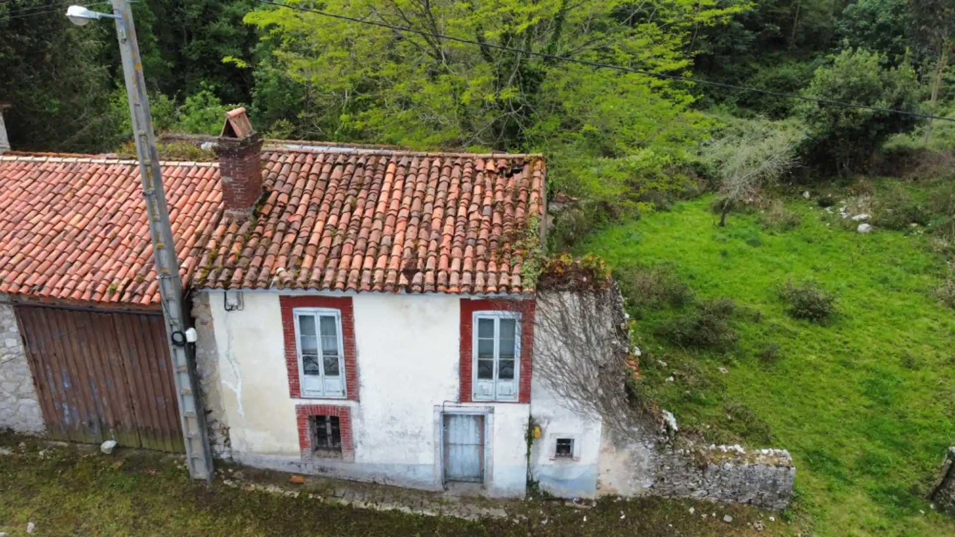 Vista exterior de Casa o chalet en venta en Llanes con Jardín privado y Balcón