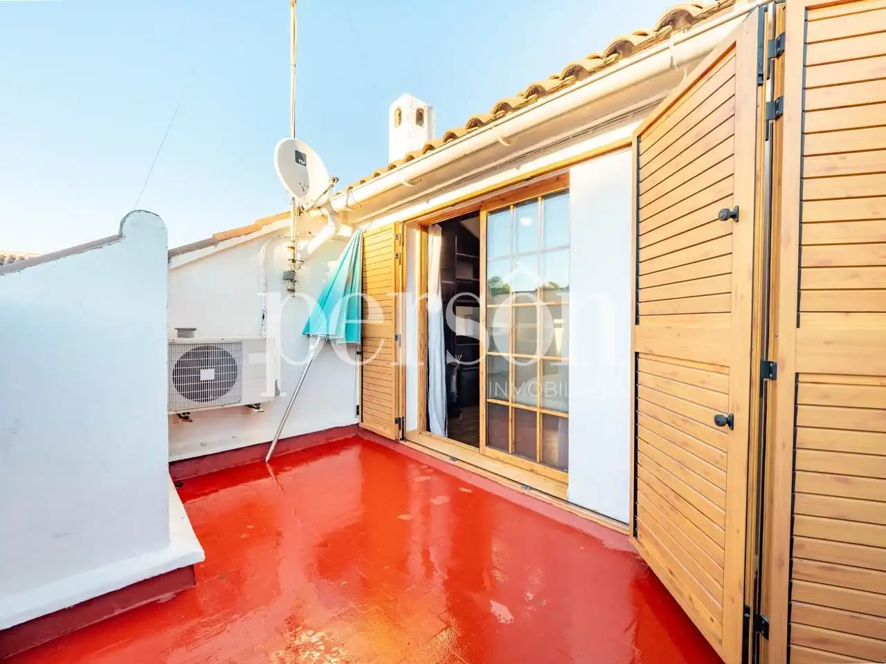 Terrassa de Casa o xalet en venda en Paterna amb Aire condicionat, Terrassa i Moblat