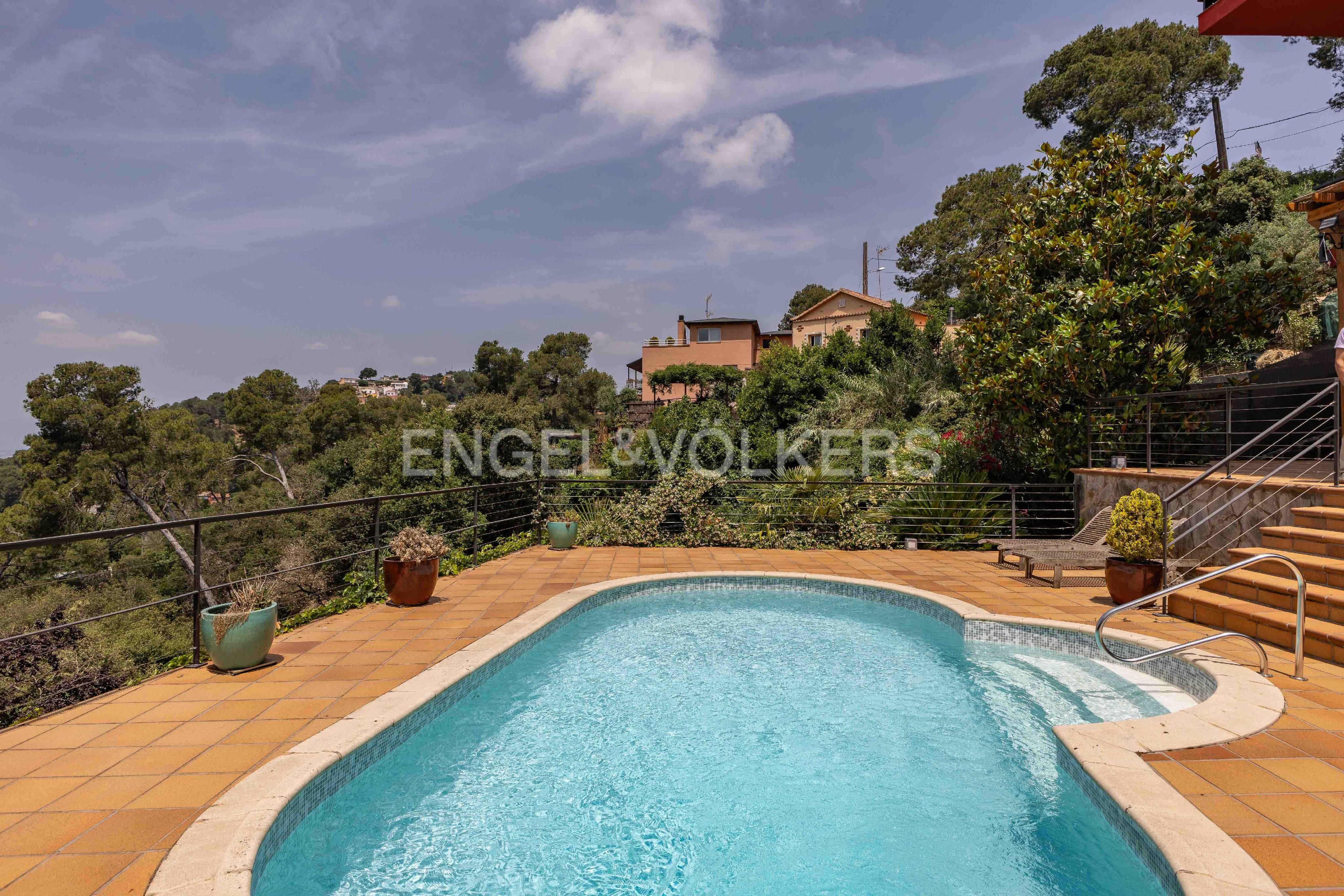 Piscina de Casa o xalet de lloguer en  Barcelona Capital amb Aire condicionat, Calefacció i Jardí privat