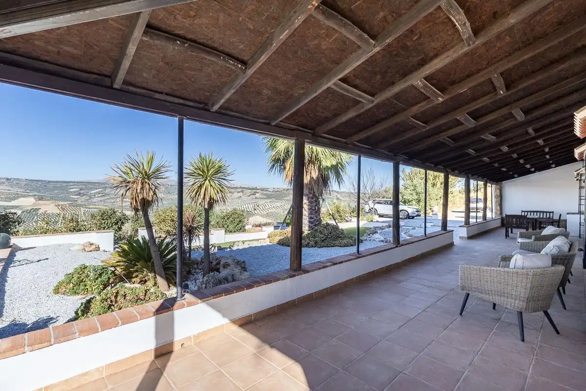 Terrassa de Casa o xalet en venda en Santa Cruz del Comercio amb Calefacció, Traster i Piscina