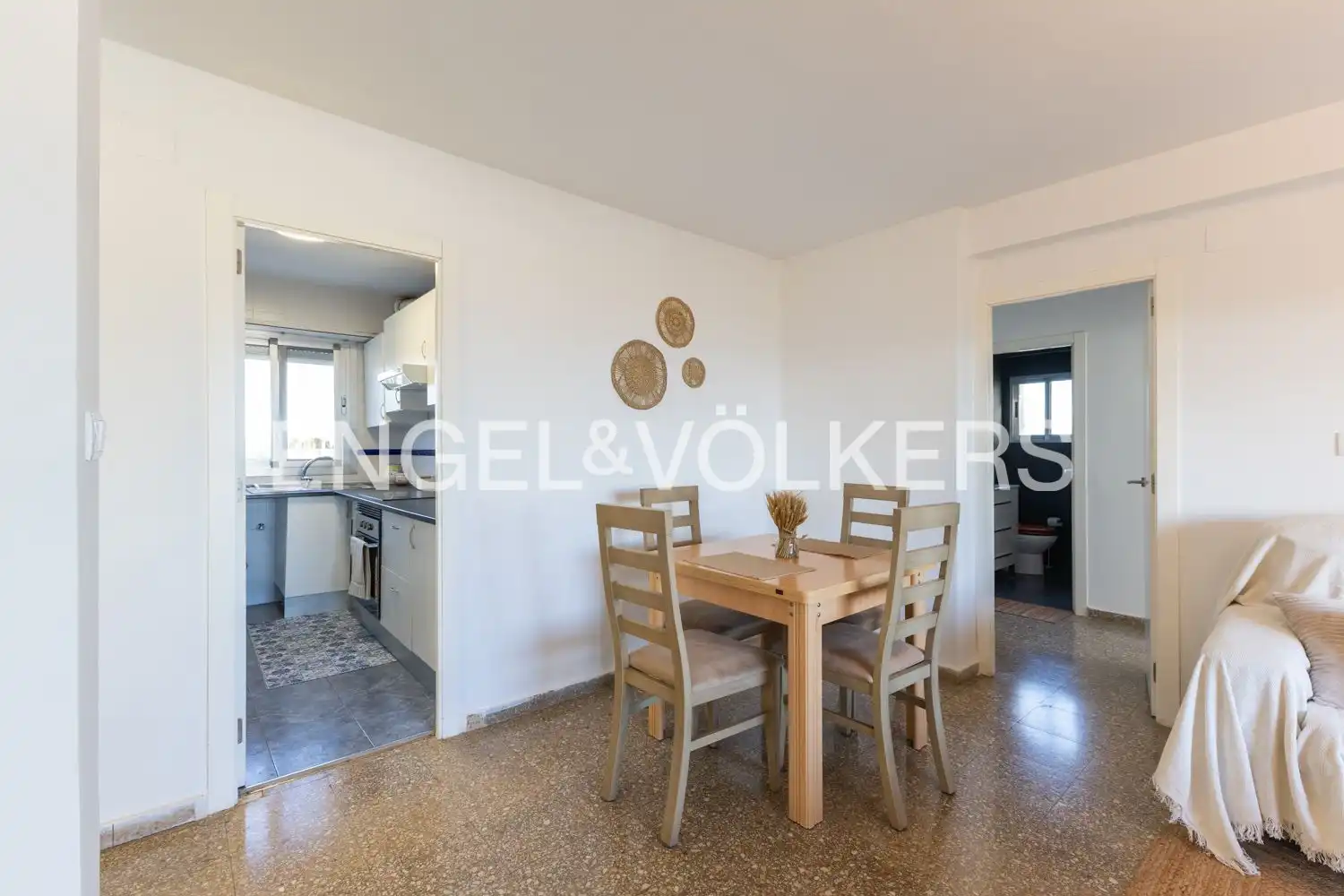 Esszimmer von Wohnung zur Miete in El Puig de Santa Maria mit Klimaanlage, Heizung und Privatgarten